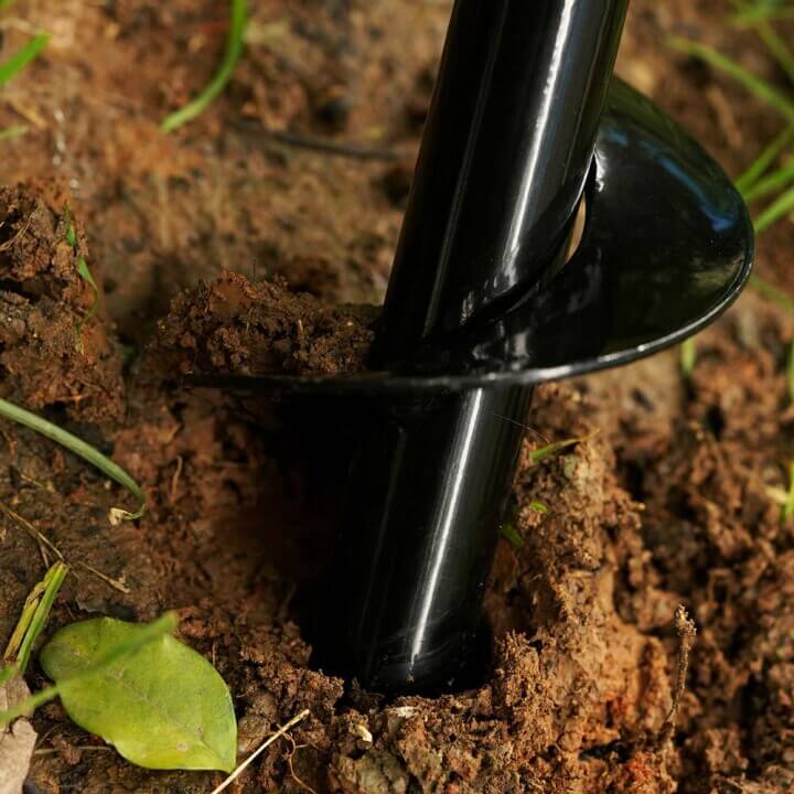 احفر بسهولة ثقوبًا في حديقتك