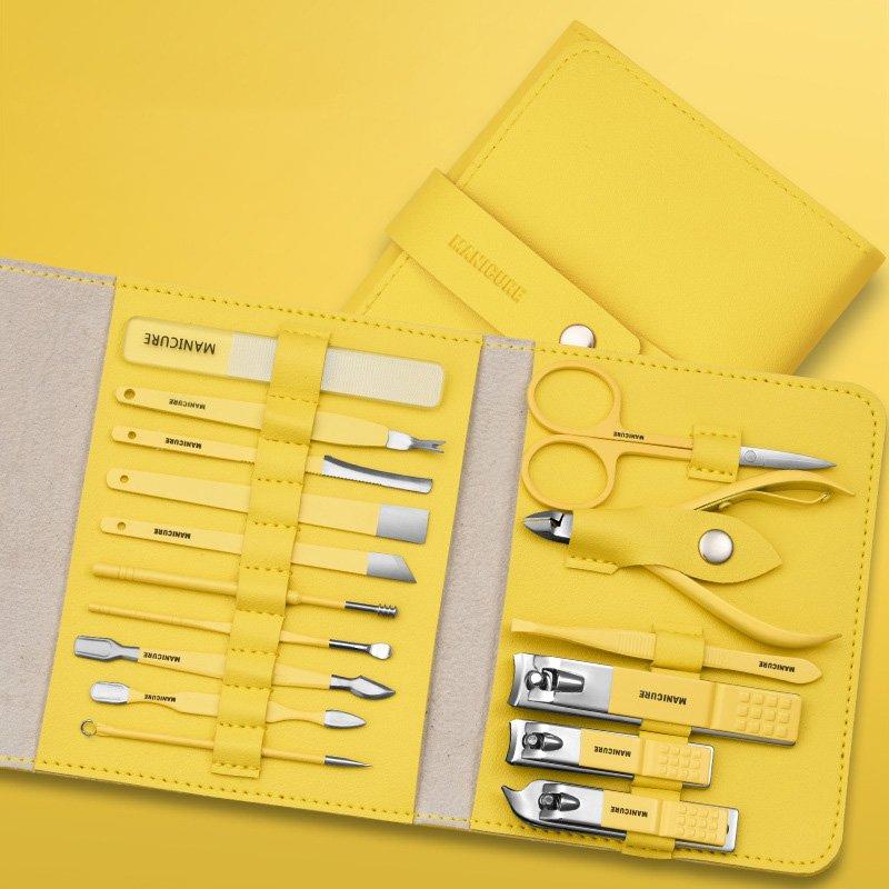 Komplettes Maniküre- und Pediküre-Set