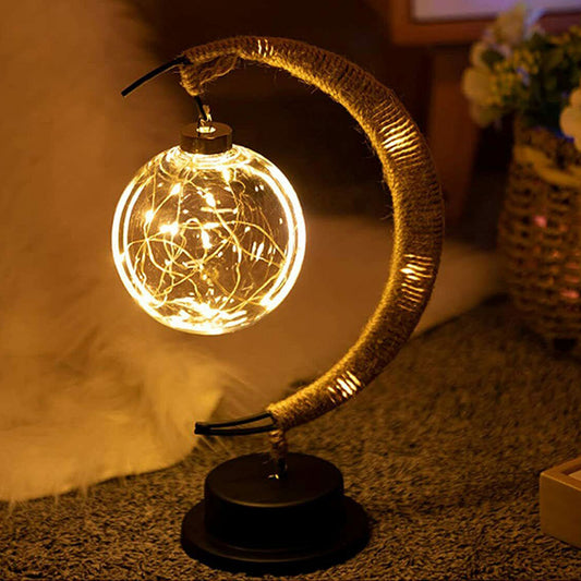 Lampe lune suspendue pour une ambiance féerique